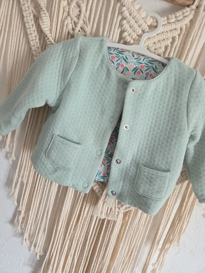 Jolie veste gilet obaibi 6 mois bébé neuve - photo numéro 3
