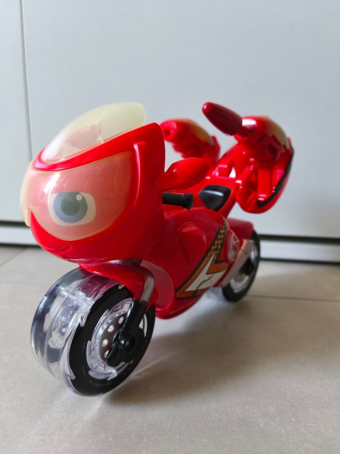 Lot voiture et moto - photo numéro 5