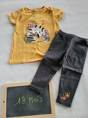 Ensemble legging et tee-shirt Mc