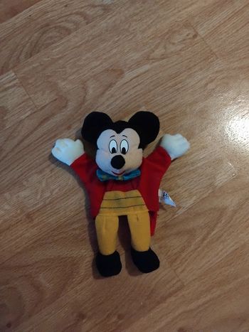 Peluche Mickey