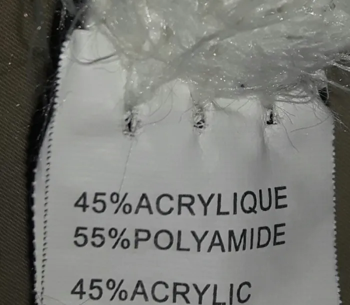 Pull blanc à poil tout doux T.38 - photo numéro 3