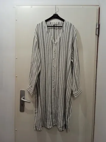 Robe femme camaïeu lin été manches longues boutons a rayures blanches et noires taille XXL