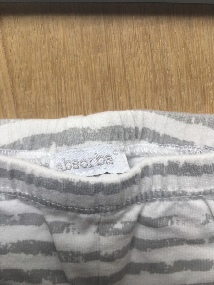 Pantacourt 9 mois - photo numéro 2