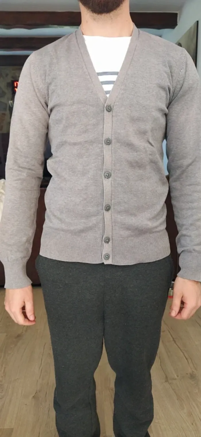 Cardigan gris - photo numéro 2