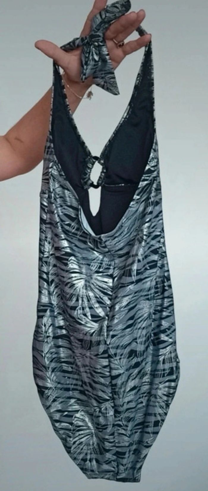 Maillot de bain une pièce argenté zèbré décolleté 36 - photo numéro 7
