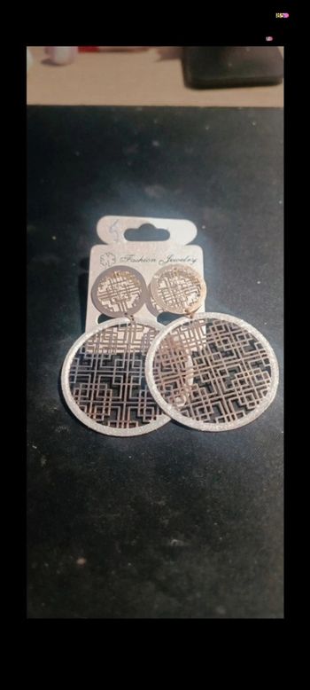 Boucle d'oreille