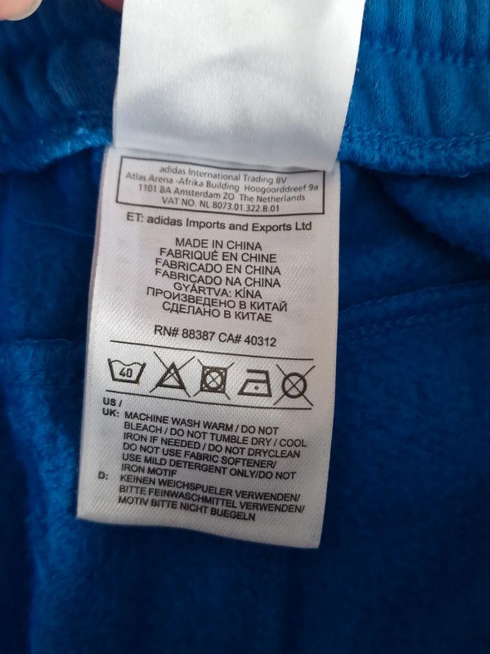 Pantalon Adidas taille m - photo numéro 9
