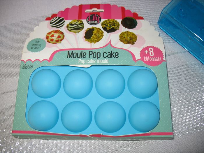 MOULE EN SILICONE POP CAKE "LILY COOK" - NEUF - n°24 - photo numéro 2