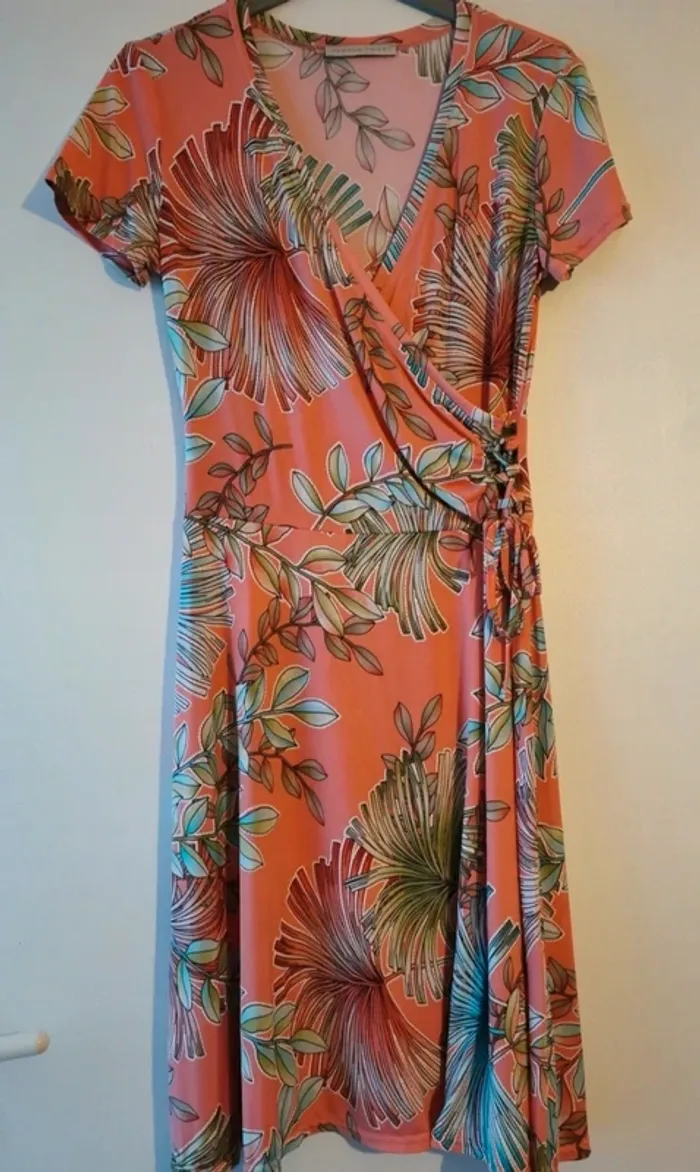 Robe Armand Thiery Taille 1 Neuve