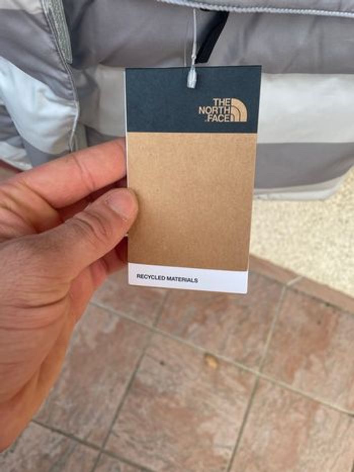 Doudoune  femme North face  stripe grises  Himalayan - photo numéro 9