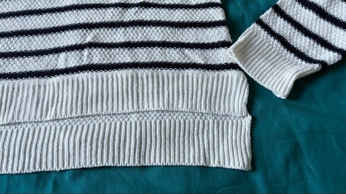 Pull à capuche rayé BKLN S Femme - photo numéro 3