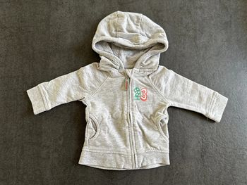 Veste à capuche