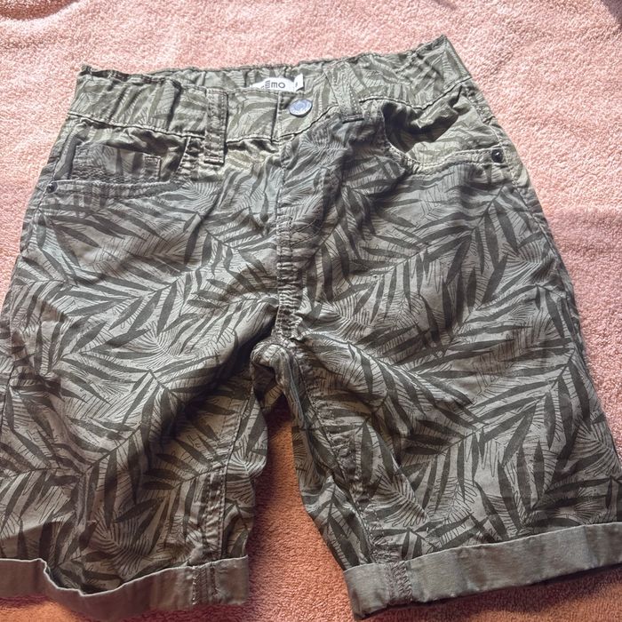 Lot short taille 8 ans - photo numéro 2