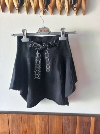 Jupe noire asymétrique