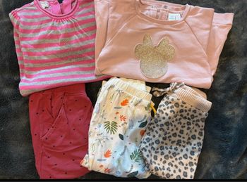 Lot vêtement 23/24 mois fille