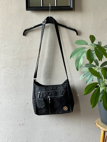 Sac à main à bandoulière réglable noir