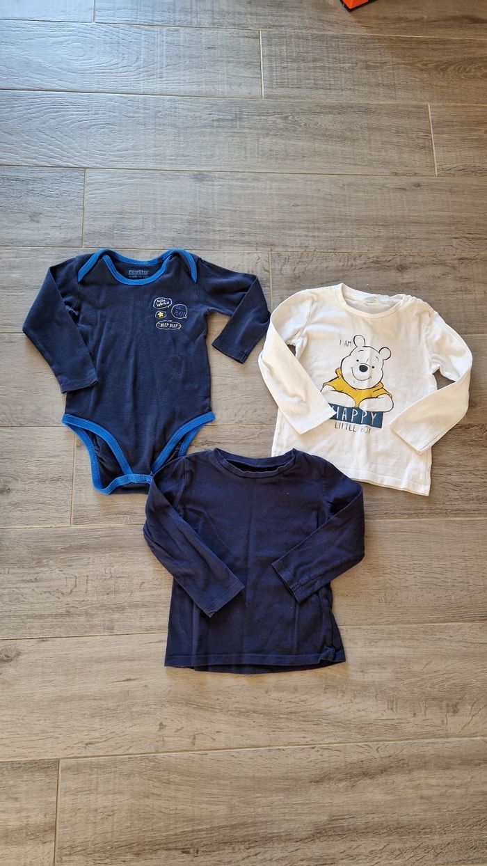 Lot 2 tee shirt manche longue + 1 bodies, 18-24 mois