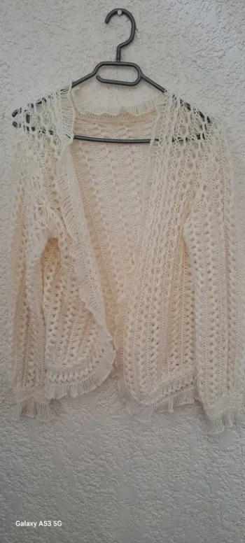 Veste en laine crème manche longue T M