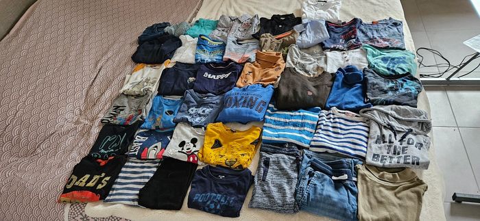 Lot de vetement garçon 4 ans