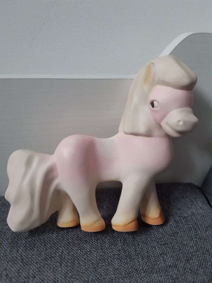 Figurine cheval / poney Bisou Papo rose 2018
