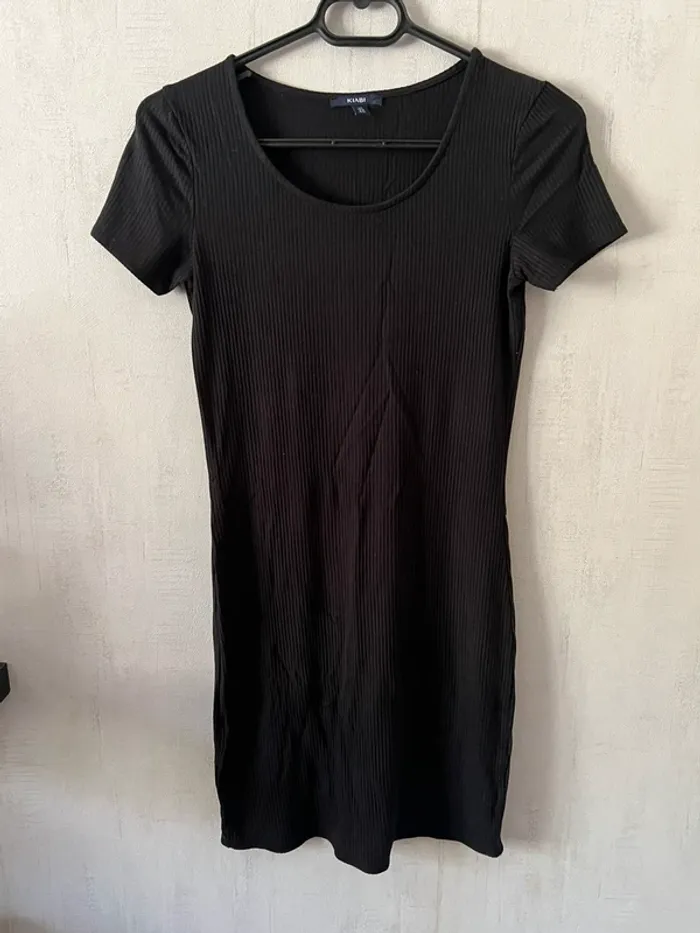 Jolie robe noire