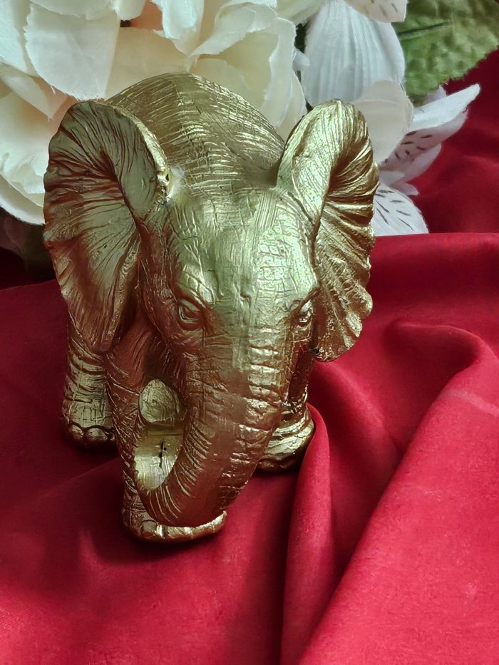 Statuette éléphant doré - photo numéro 3
