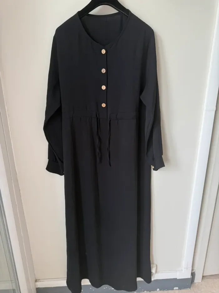 Robe noire