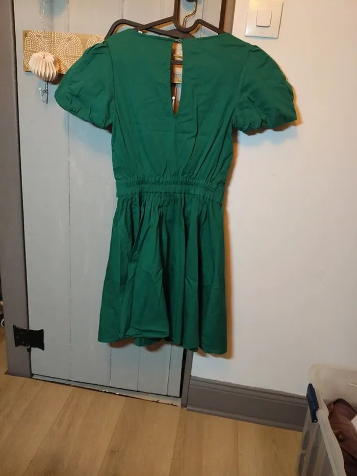 Robe nafnaf verte ceintrée - photo numéro 5