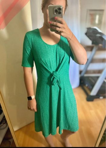 Robe verte fluide d'été Camaïeu 40