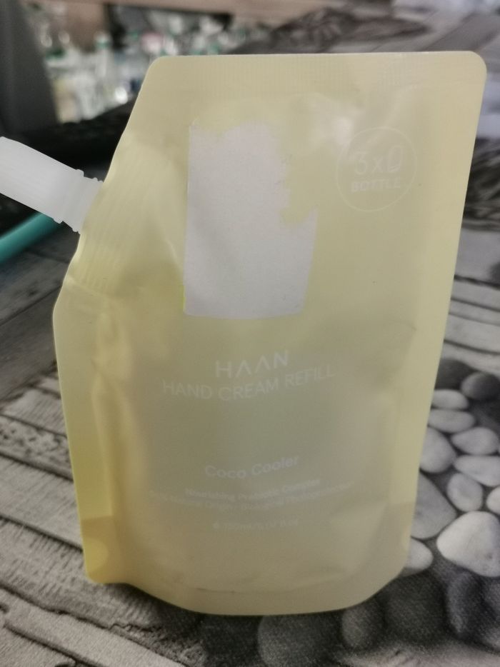 Recharge creme mains Haan noux de coco rafraîchissante - photo numéro 3