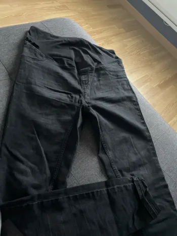 Pantalon de grossesse