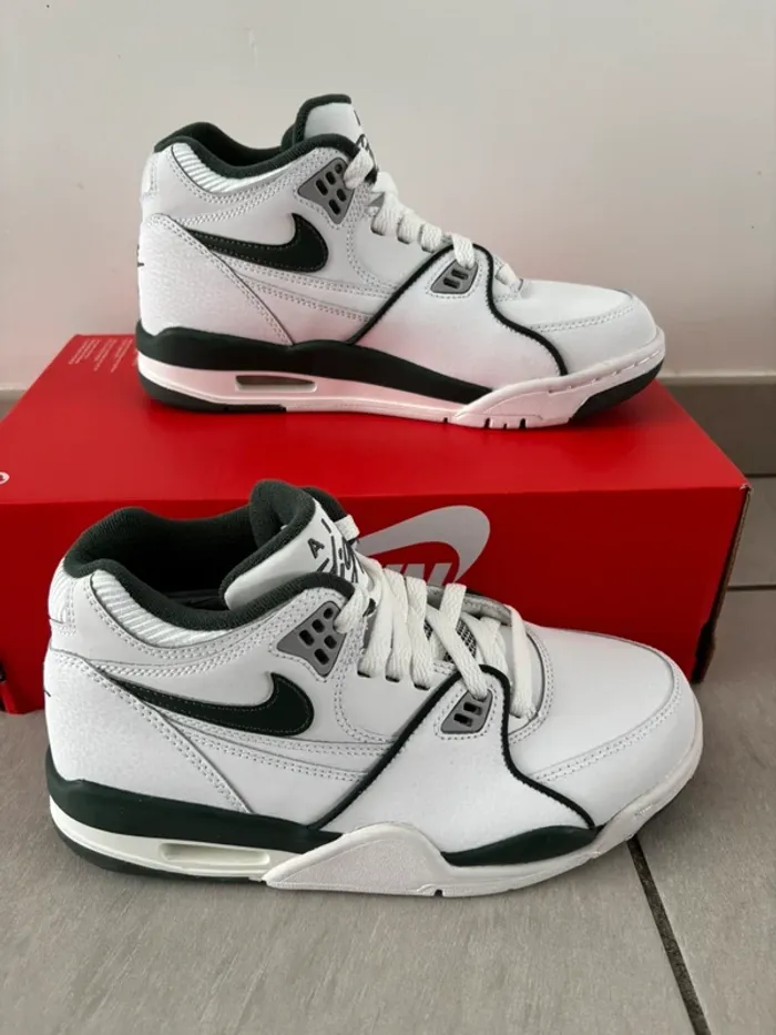 Nike air flight 89