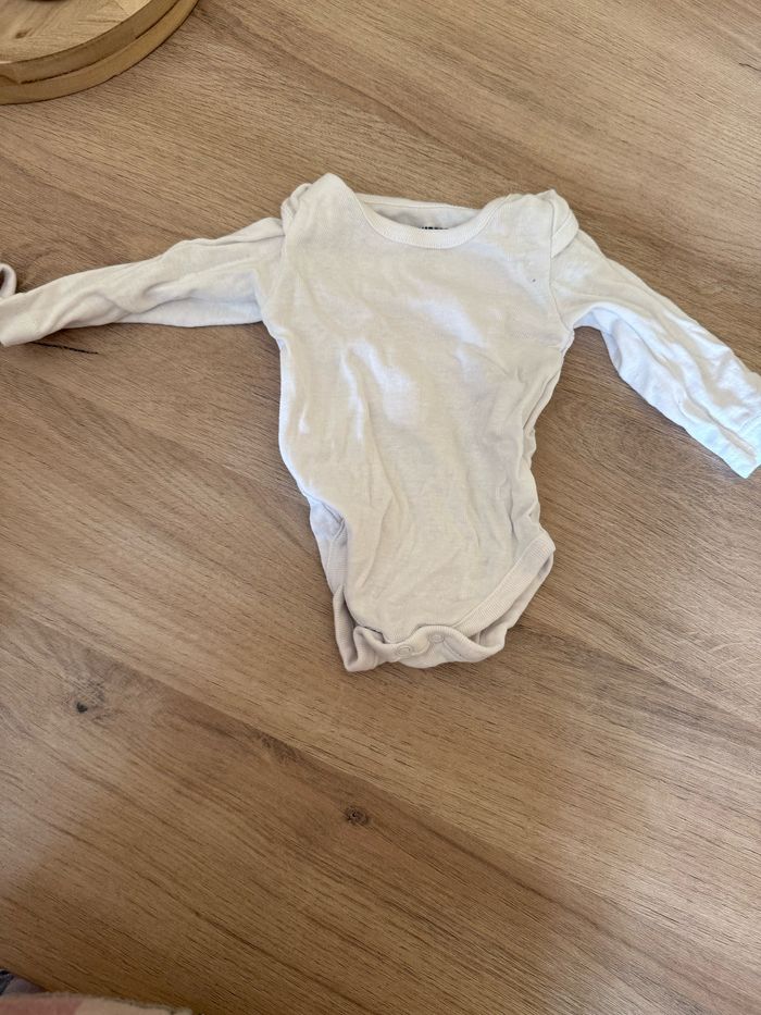 Lot de body - photo numéro 2