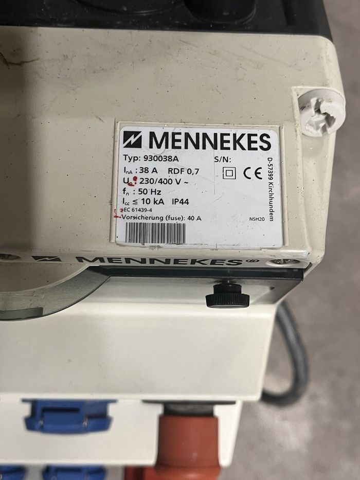Mennekes a électricité - photo numéro 2