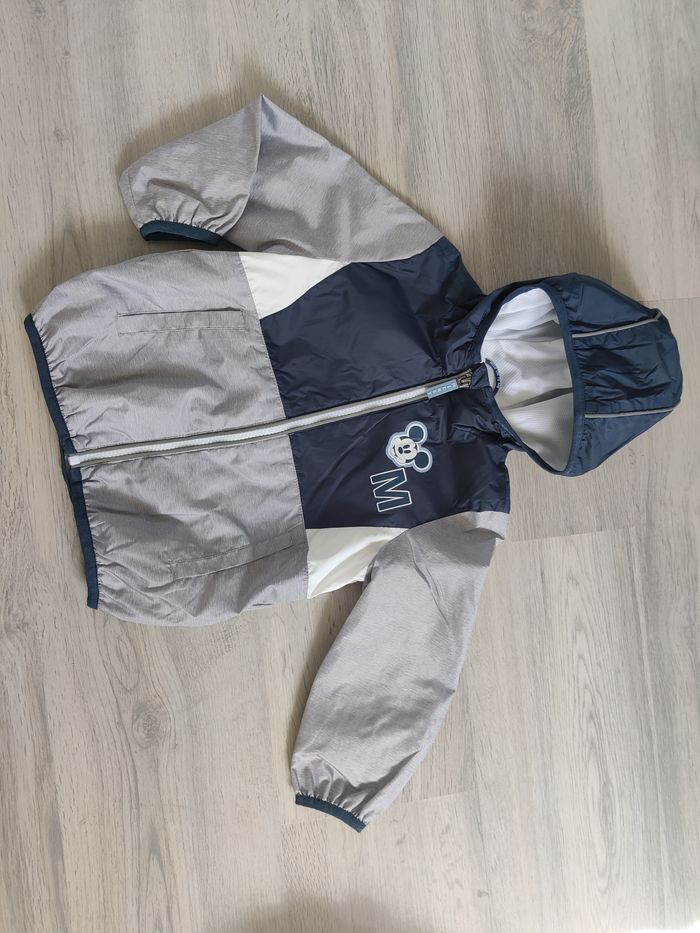 Blouson imper Mickey Disney C&A Taille 2-3 ans NEUF
