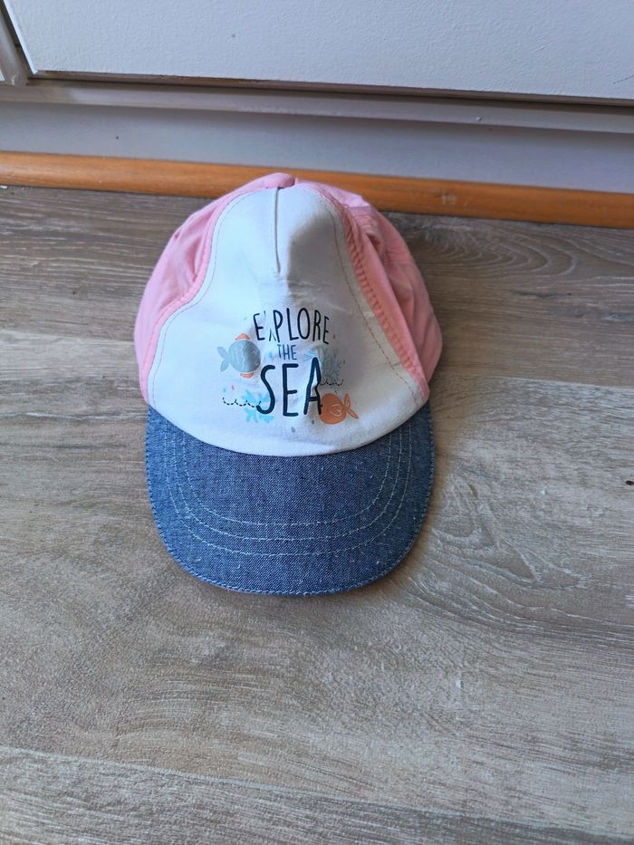 Casquette - photo numéro 1