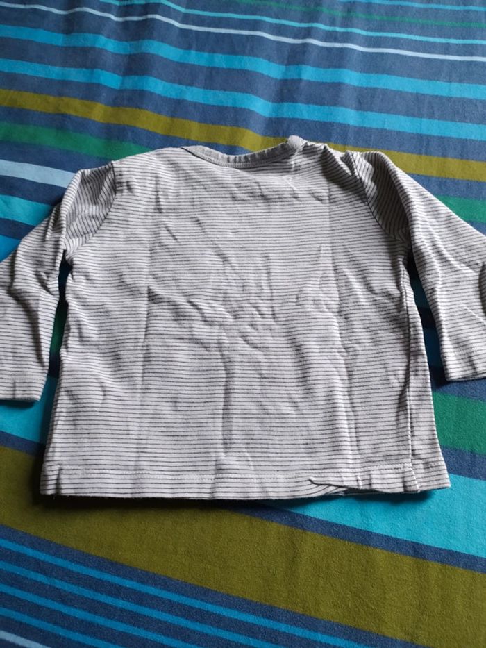 Tee-shirt 6 mois - photo numéro 2