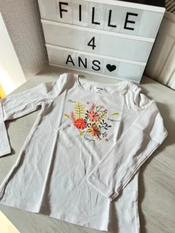 T shirt longues manches Kiabi 4 ans blanc