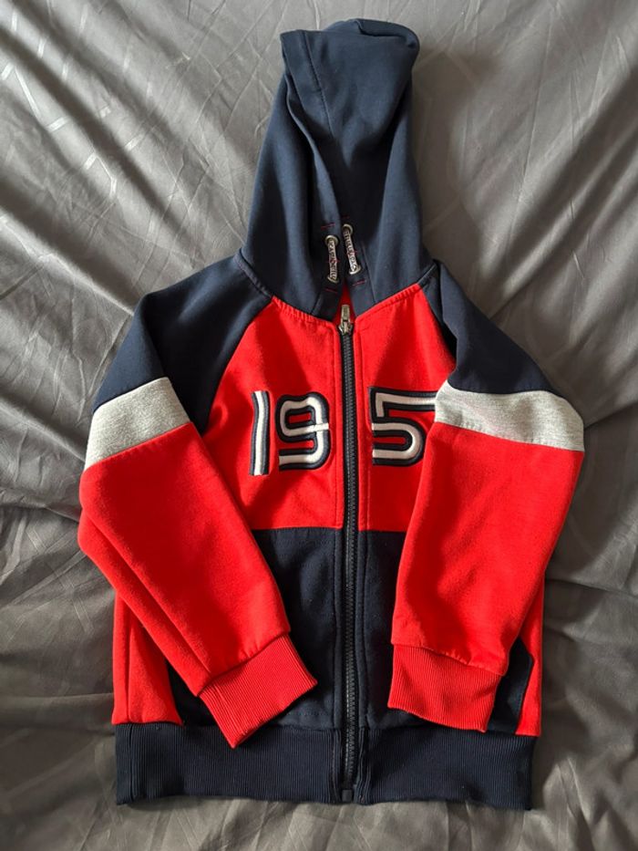 sweatshirt lulu castagnette 6 ans