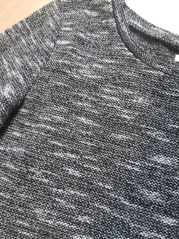 Pull noir Camaïeu dentelle dos - photo numéro 6