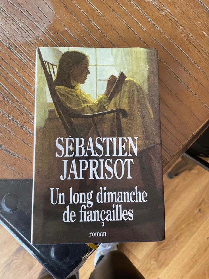 Livre un long dimanche de fiançailles
