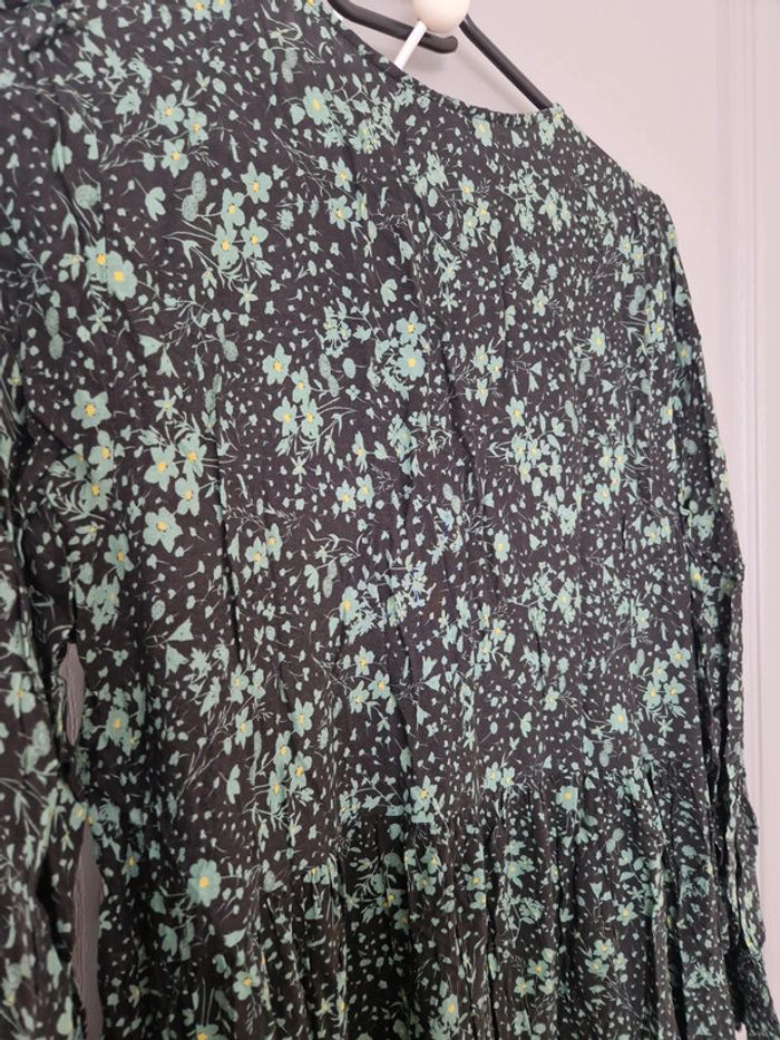 Robe mi-longue légère fleuri noir menthe jaune taille S très bon état Zara - photo numéro 9