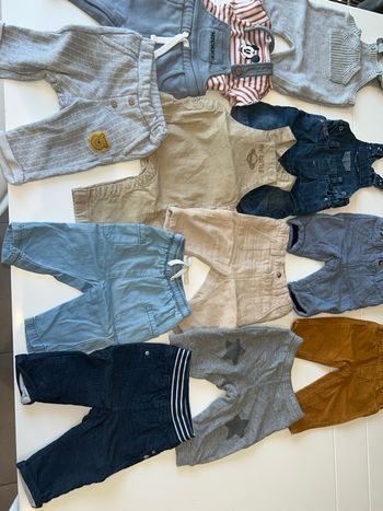 Lot de salopette et pantalons 3 mois 
