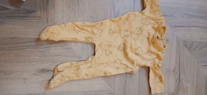 Lot pyjamas - photo numéro 3