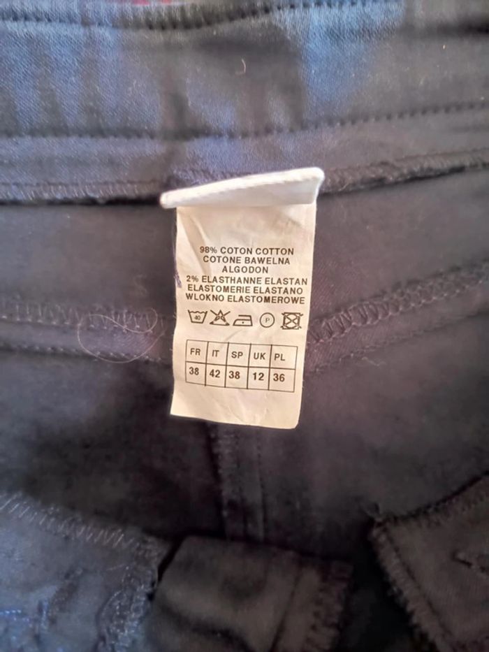 Pantalon marque camaïeu. (D58) - photo numéro 4