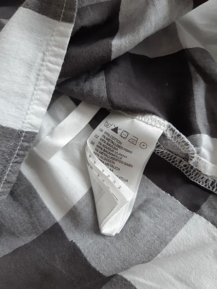 Blouse à carreaux 8 ans - photo numéro 3