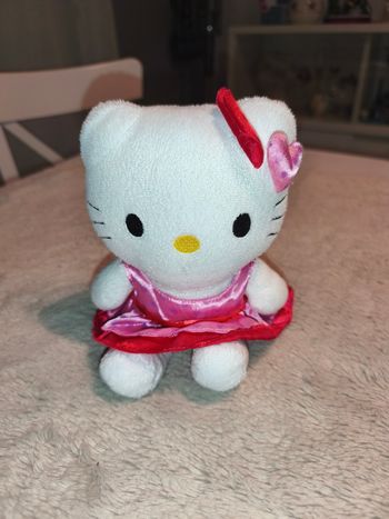 Peluche Hello Kitty