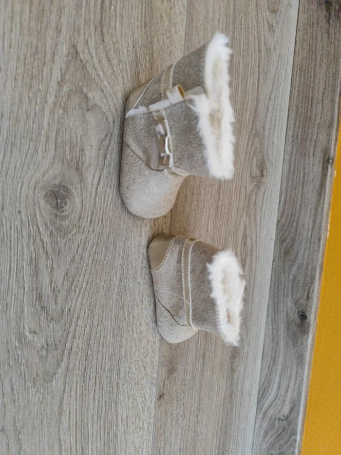 Bottes fourrées bébé 0/6 mois - photo numéro 5