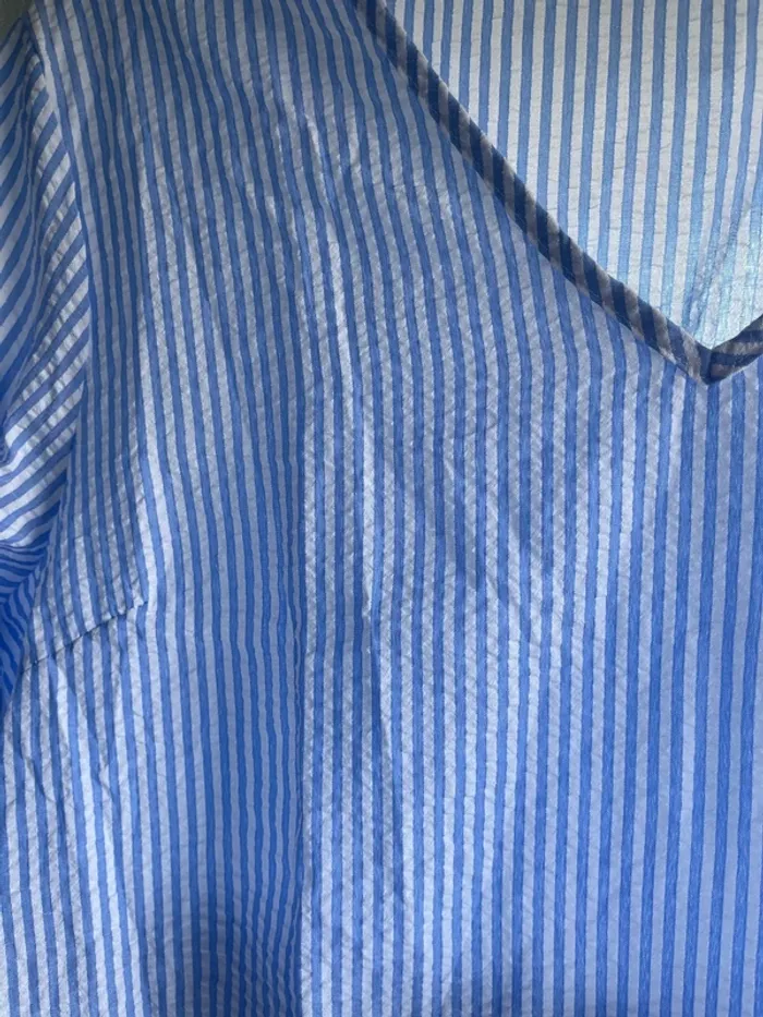 Blouse taille 44/46 - photo numéro 2