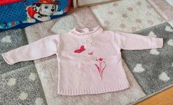 Pull bébé fille 